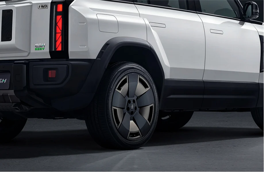 Ground Clearance 220mm